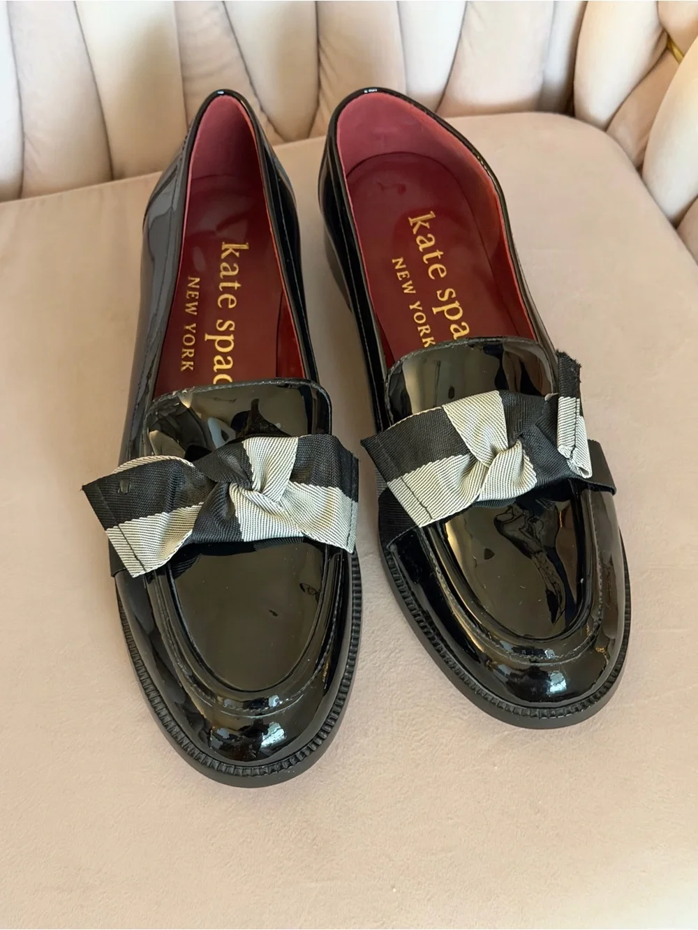 kate spade Leandra Black Patent Leather Loafers w/ Gray & Black Bow RETAIL $198